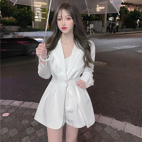 blazer with white pants