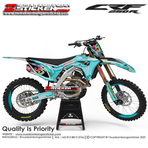 Foto Produk Stiker CRF 35 Biru Muda dari Nusakambangan Sticker01