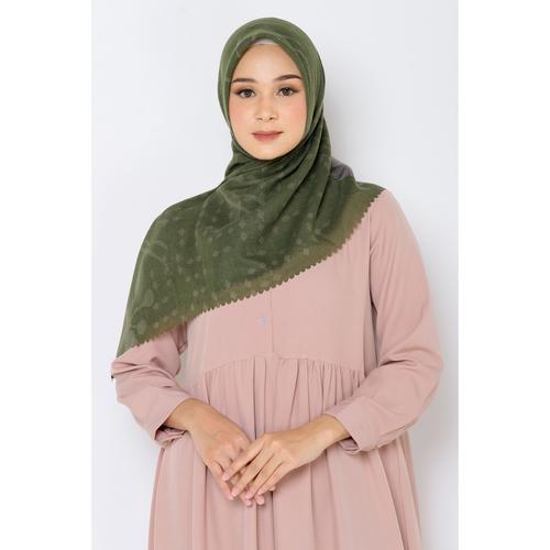 Foto Produk ZM Zaskia Mecca - Kelimutu Army Scarf Kerudung Segi Empat Ultra Sonic dari Zaskia Mecca Official