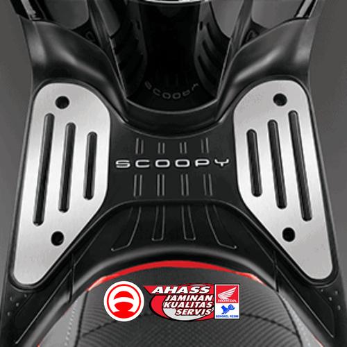 Gambar Pijakan Kaki Scoopy Panel Step Floor Scoopy Original Honda dari AGM Sparepart Honda Official Kab. Badung Tokopedia