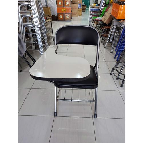 Meja dan Kursi Kuliah di Nganjuk: Kebutuhan, Kualitas, dan Potensi Pendidikan