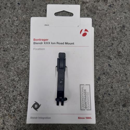 Bontrager Blendr Road Ion Light Mount 