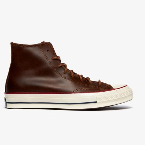 Foto Produk Sepatu Sneakers Pria Converse Colour Leather Chuck 70 High Top-170094C dari Out of The Box