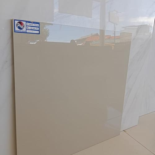 Jual granit 60x60 cream polos by Garuda tile Kab. Bogor Caca Granit