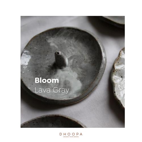 Gambar Tempat Dupa Keramik Fire Flower - Fire Flower Ceramic Incense Holder - Bloom, Lava Gray dari Dhoopa Jakarta Barat Tokopedia