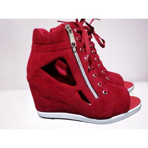 red wedge adidas