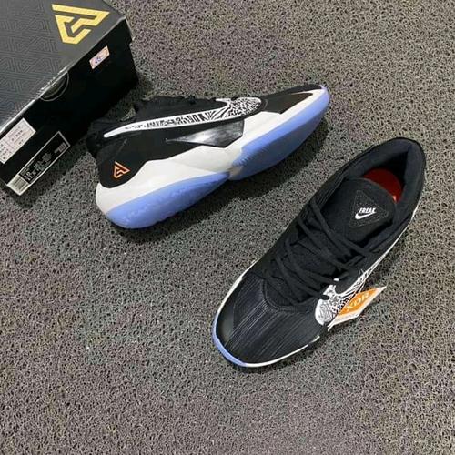 Nike Giannis Zoom Freak 2 Black White 