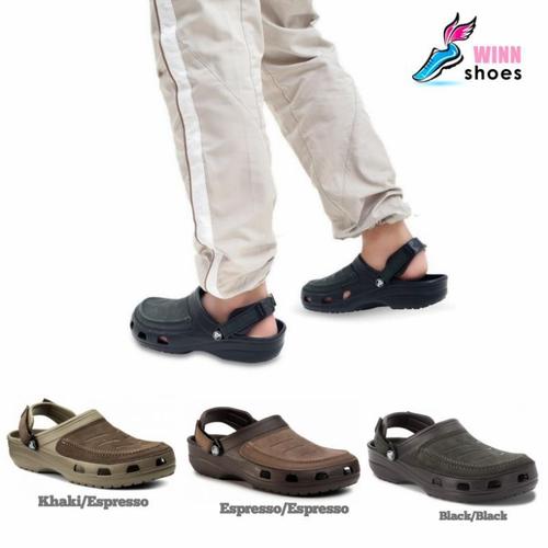 Jual Crocs Yukon Vista Clog II/ Sandal Pria Khaki, M8 Kota