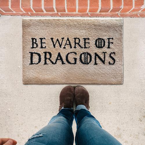 Foto Produk Keset Kaki Handtuft Unik Game of Thrones Beware of Dragons 40x60 cm dari Lanamora