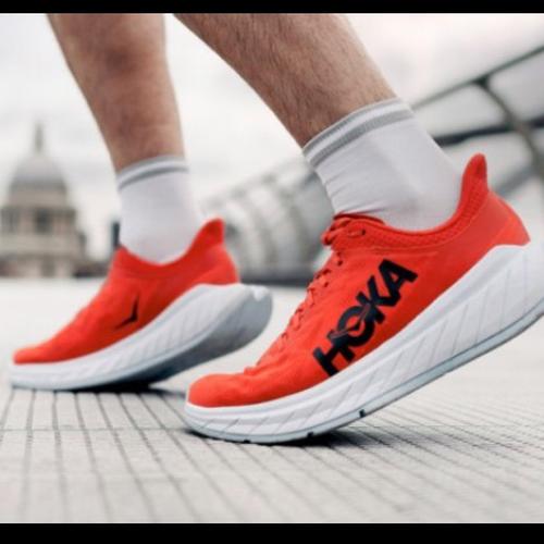 hoka x 2
