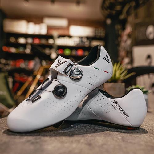 Promo Sepatu Road Bike Vittoria Velar Road Shoes White di Overflow  Tokopedia