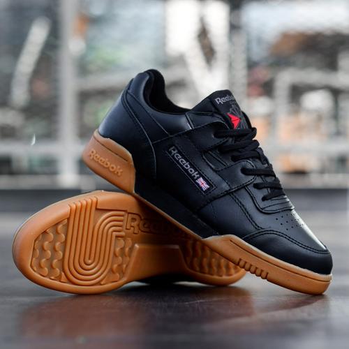 reebok workout black gum