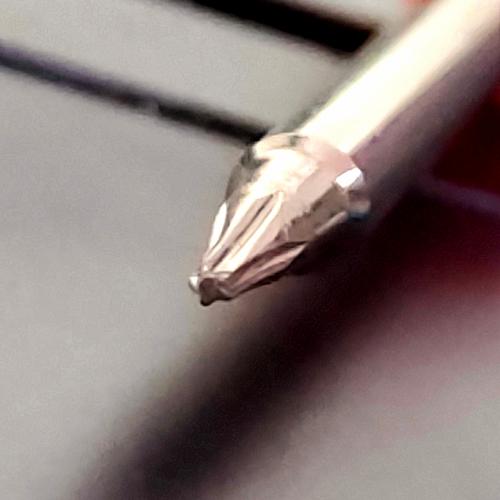 Foto Produk Obeng iPhone Bintang 0.8 Star Screwdriver Bintang 5 untuk bongkar Hp dari RAJACELL BEKASI