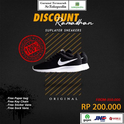 nike originals trainers