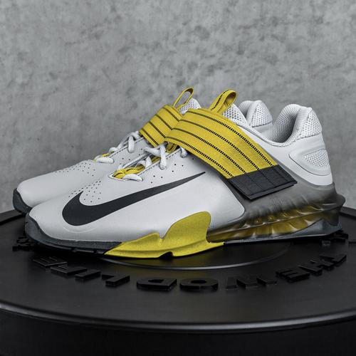 nike weightlifting sneakers