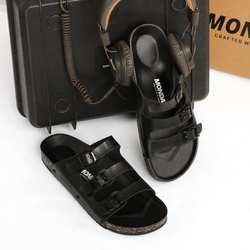 Foto Produk SENDAL PRIA MONDAY LICHT FULL BLACK TOTOSURYO x MONDAY FOOTWEAR dari Toto_Suryo