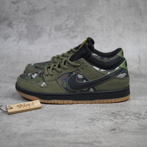 sb dunk camo