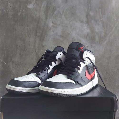Jual Jordan 1 MID CHILE RED - Kota Bekasi - BOSSNEAKERS.ID | Tokopedia