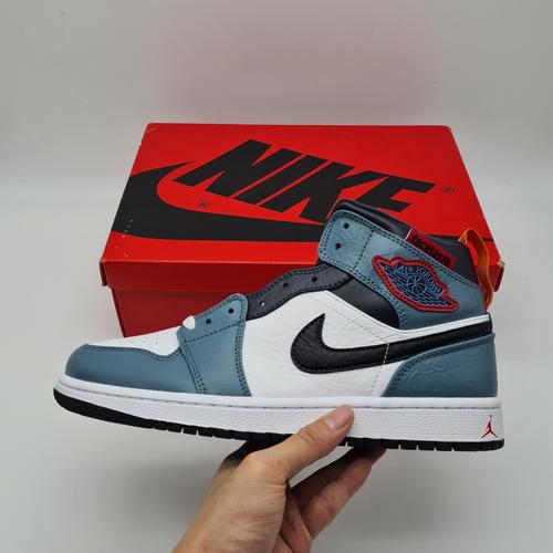Jual Nike Air Jordan 1 Mid Fearless Facetasm PK Quality - 40 - Kab. Bekasi  - Hypeware.ID | Tokopedia