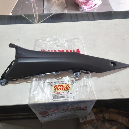 Foto Produk COVER STEP, MOLE SIDE, SAMBUNGAN BODY BELAKANG NEW AEROX (BBP F171R) dari King'S Motor