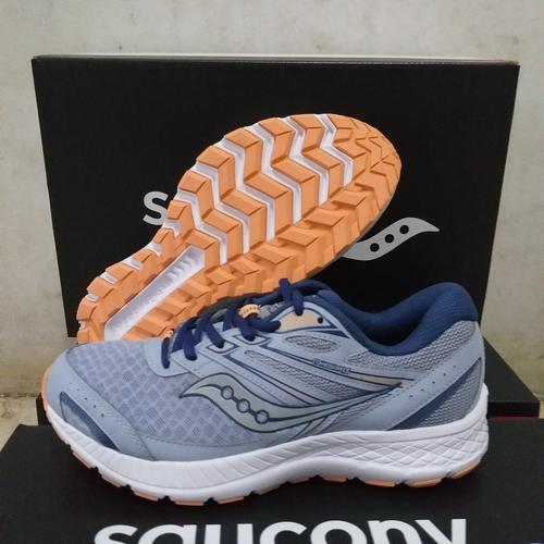 saucony cross training