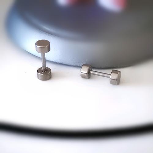 Foto Produk Robagin Anting Barbel Piercing Stainless Emas Pria Wanita Korea ANT238 - 4 mm, silver dari Robagin collection