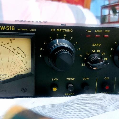 ダイワ HF帯アンテナチューナーCNW-518 微調整ダイヤル