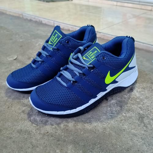sneakers running wanita nike air vapor 
