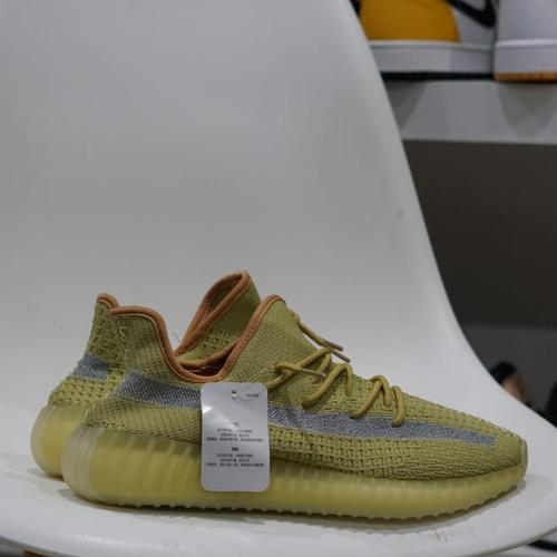 yeezy boost 350 v2 marsh