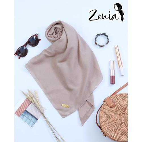 Foto Produk Hijab / Jilbab / Voal Ultrafine Premium Segiempat Polos Jahit Tepi - Creamy dari Zenia_Scarf