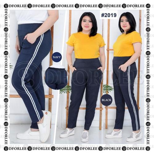 Foto Produk CELANA PANJANG TRAINING OLAHRAGA SIZE JUMBO BIG SIZE IMPORT WANITA - NAVY dari DforLee