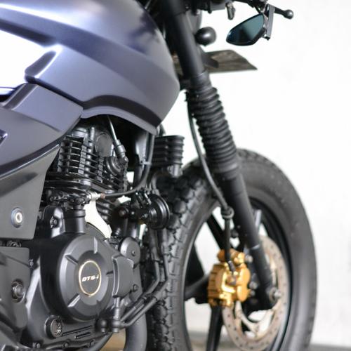 Jual pulsar 220 cc kustom bratcafe 
