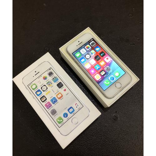 値下げ★未使用★激レア★iPhone 5 White 64 GB au iPhone 5 White 64 GB au ！ 値下げ☆未使用☆激レア☆iPhone 5