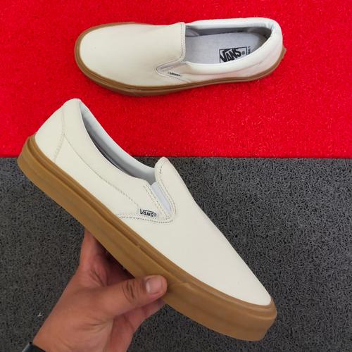Foto Produk SEPATU SLIP ON PRIA BIG SIZE VANSS OG CREAM GUM UKURAN JUMBO 45 46 - 45 dari bayualkahfi23