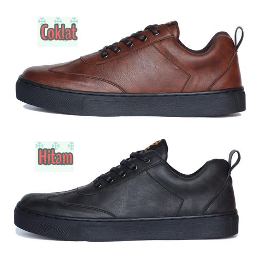 black plain sneakers