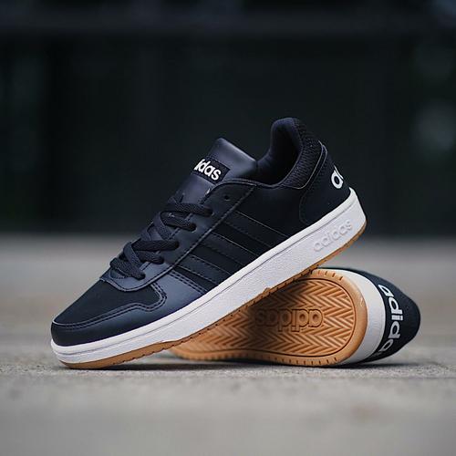 adidas hoops 44