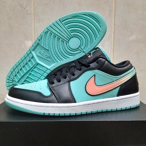 Jual Air Jordan 1 Low Tropical Twist Tiffany US 7.5 /EUR 40.5 - Kota  Surabaya - KickHype.ID | Tokopedia
