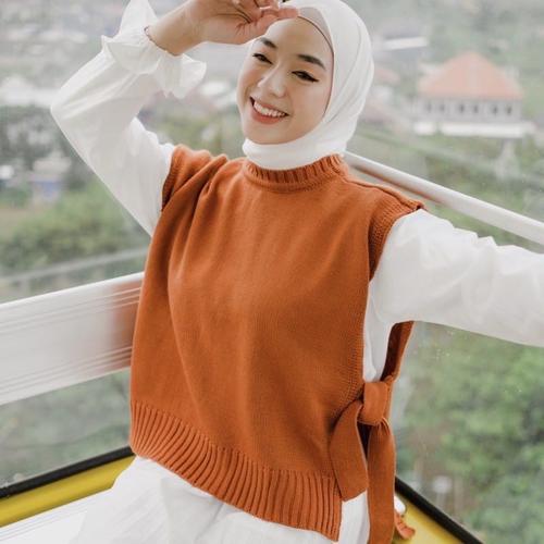 Foto Produk ROMPI TALI WANITA / ROMPI RAJUT WANITA BEST SELLER - CORAL dari Rajut Kekinian
