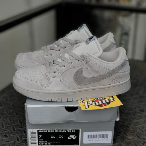 nike sb grey