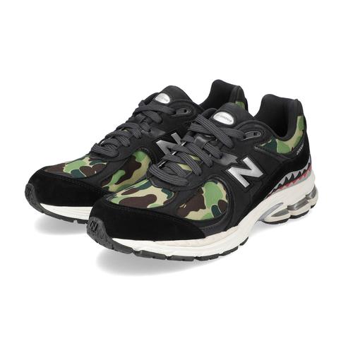 Jual Bape x New Balance 2002R Sneaker 