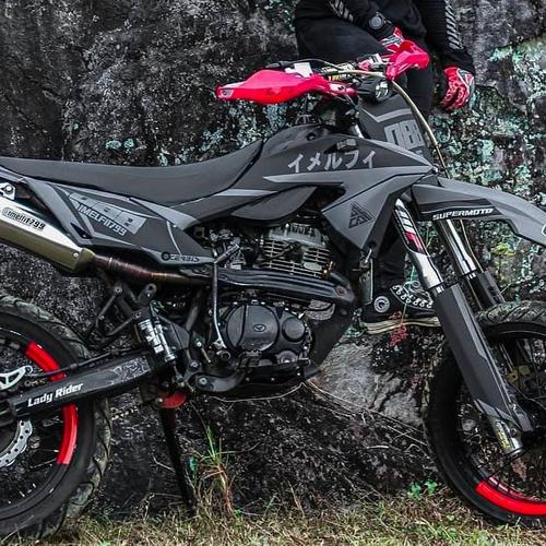 Jual Decal sticker D TRACKER hitam dhof - Kab. Grobogan - Angkasa ...