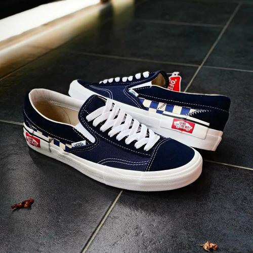 vans slip on checkerboard navy