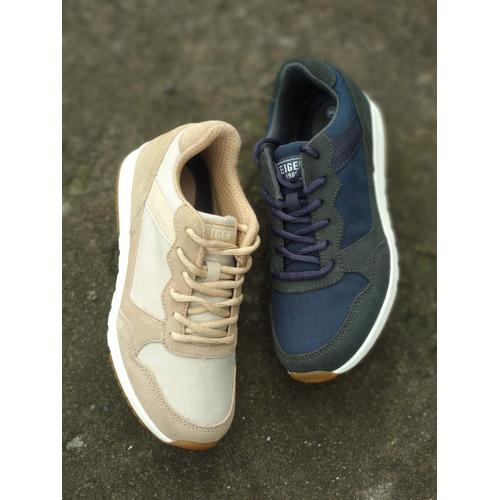 clarks floura trainers