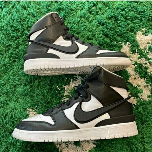 exclusive nike dunks high