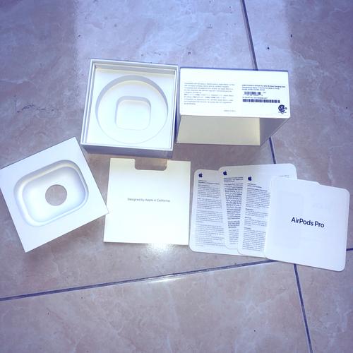 Jual Box Airpods Pro Original airpod dus book - Kota Denpasar - John apple  | Tokopedia