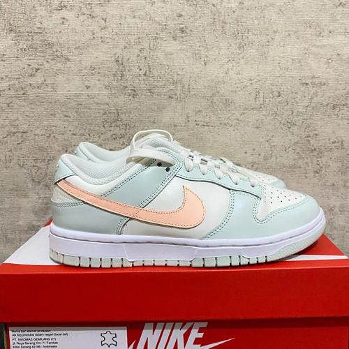 Jual Nike Womens Dunk Low Barely Green 