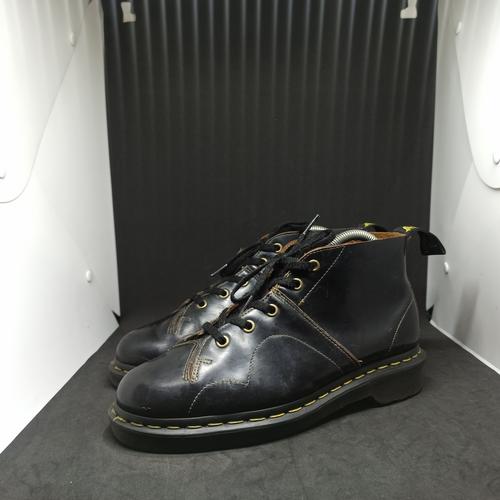 dr martens monkey