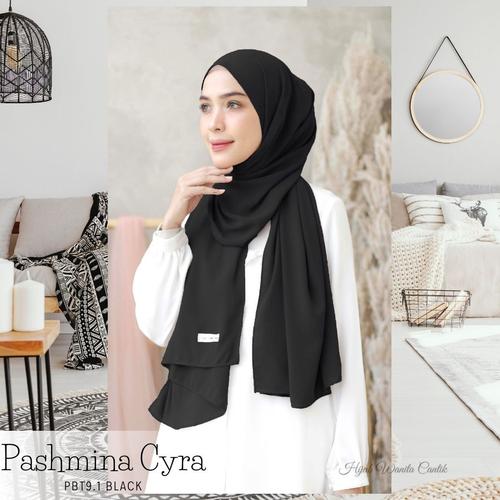 Gambar Hijabwanitacantik - Pashmina Cyra | Pashmina | Hijab | Warna - Black dari Hijab Wanita Cantik Kota Tangerang Selatan Tokopedia