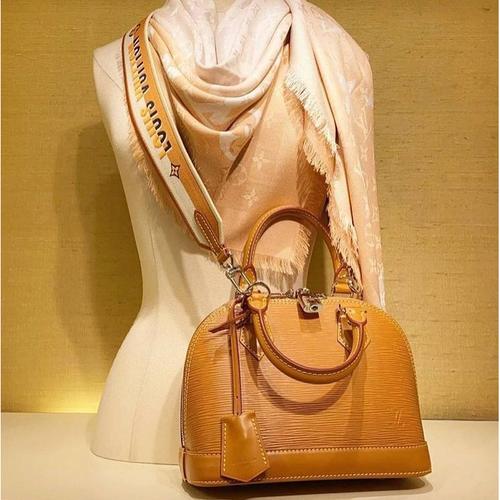 Jual Tas Wanita Preloved Bag LV Louis Vuitton Alma Epi Honey Gold New BB -  Kota Tangerang Selatan - VA-Collections | Tokopedia