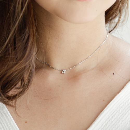 Mini Letter Necklace Silver A-M (Silver 